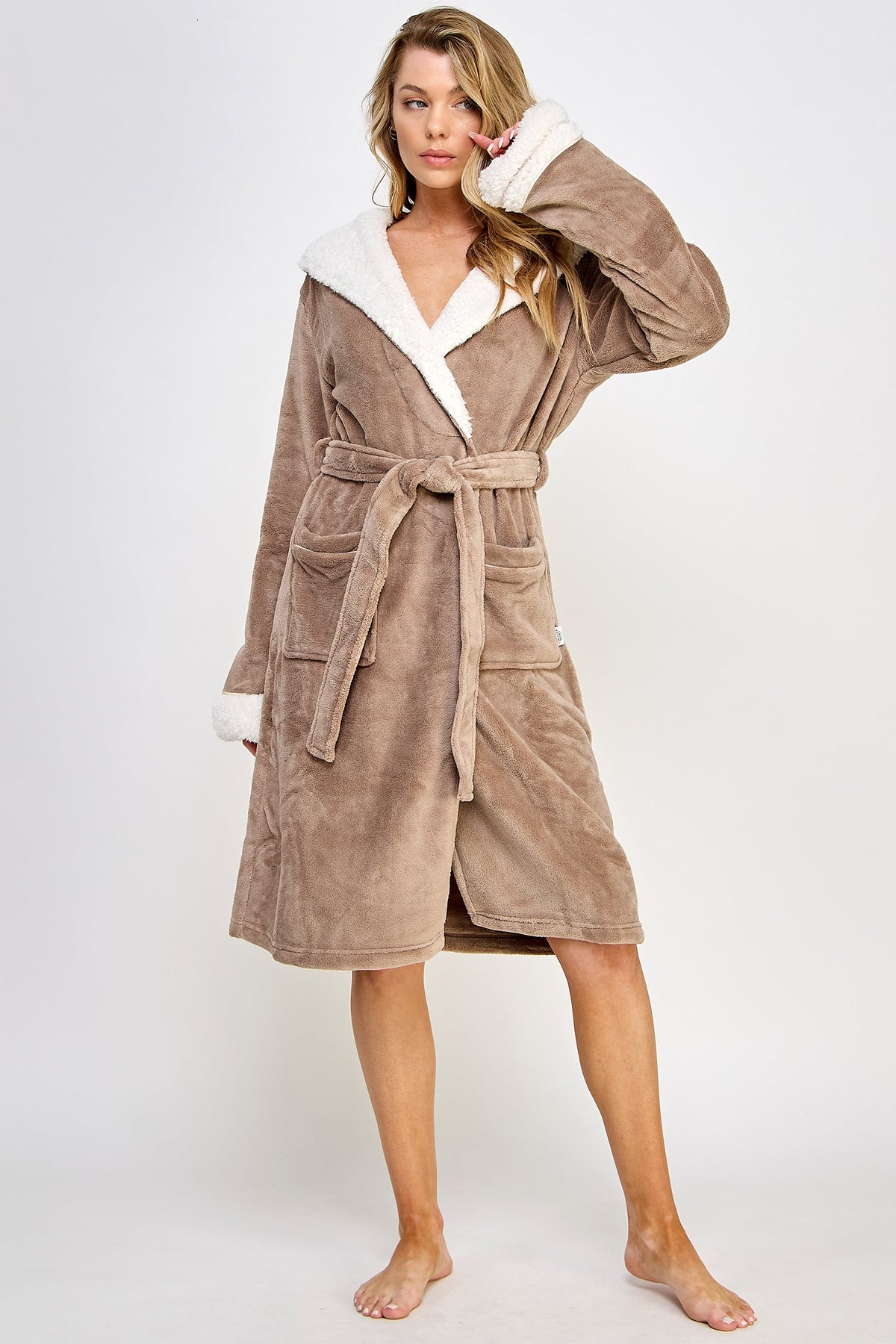 2482 Sydney Robe-0
