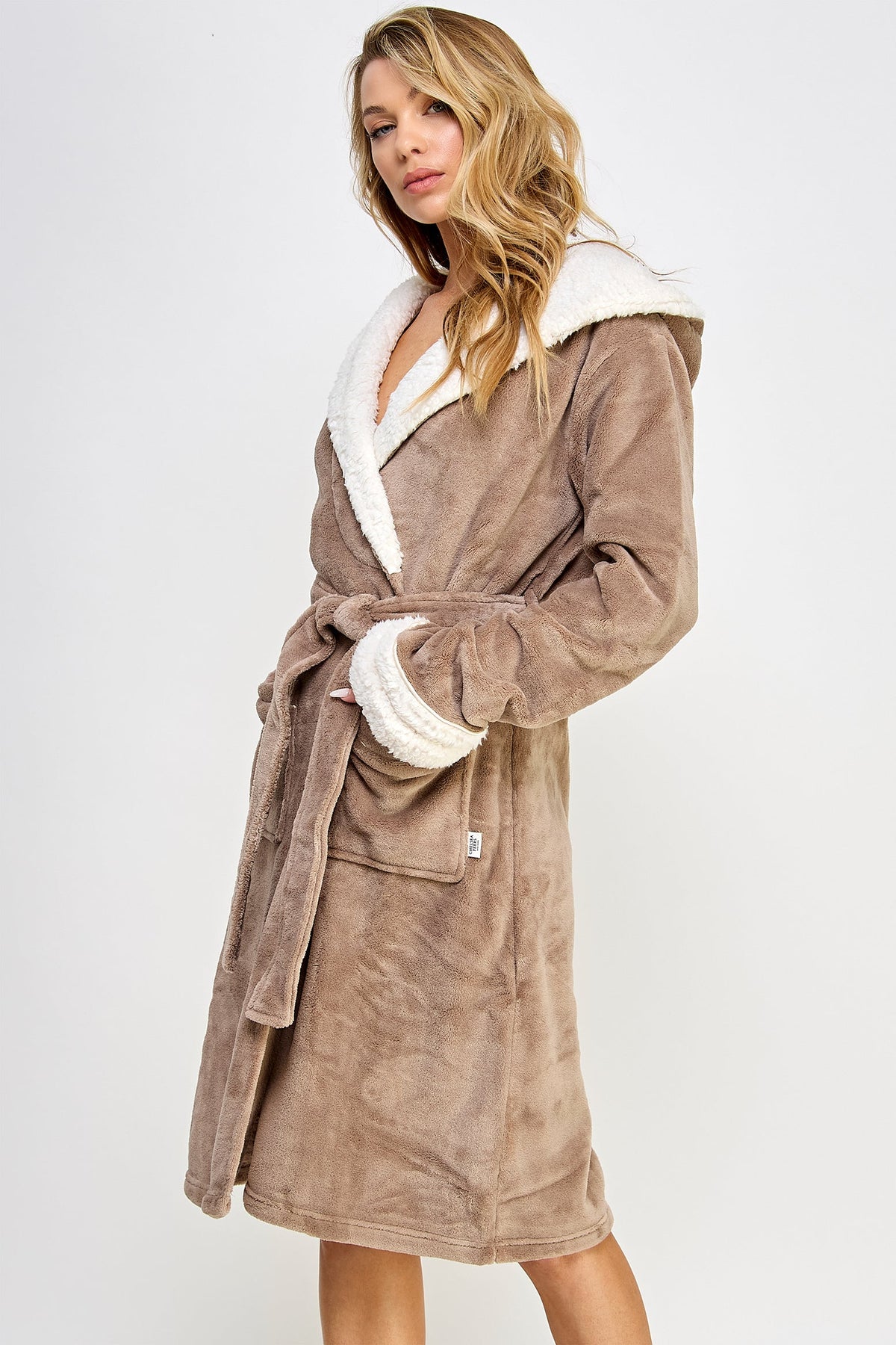 2482 Sydney Robe-1