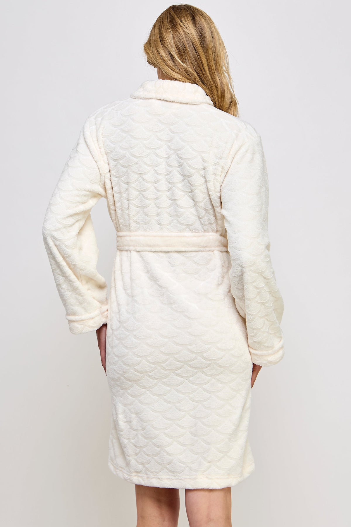 2490 Ariel Robe-2