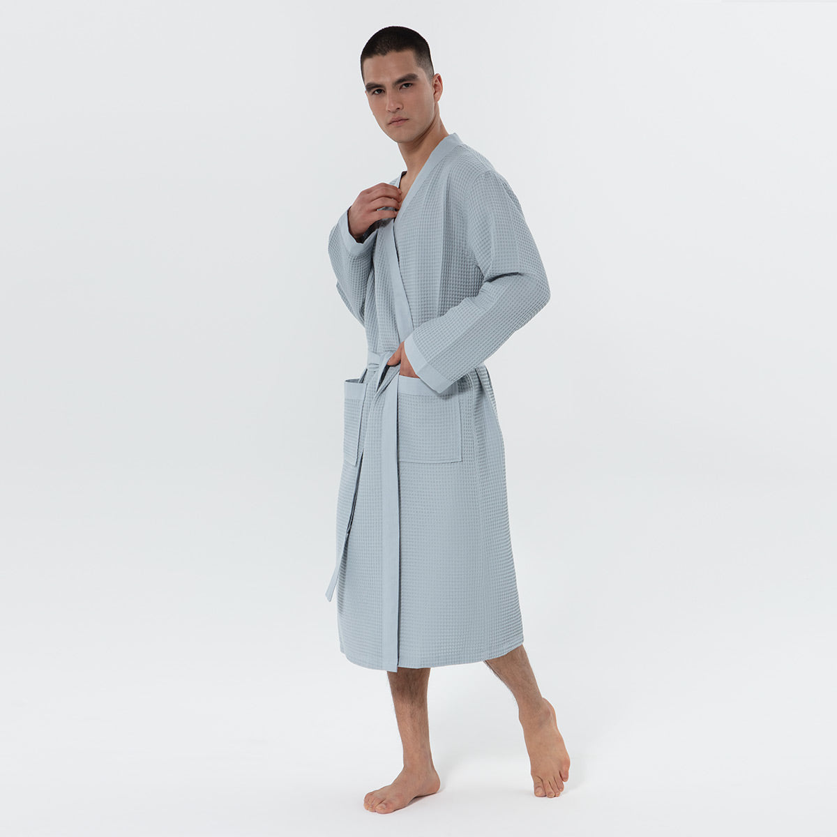 1077 Men's Lightweight Kimono Waffle Spa Robe