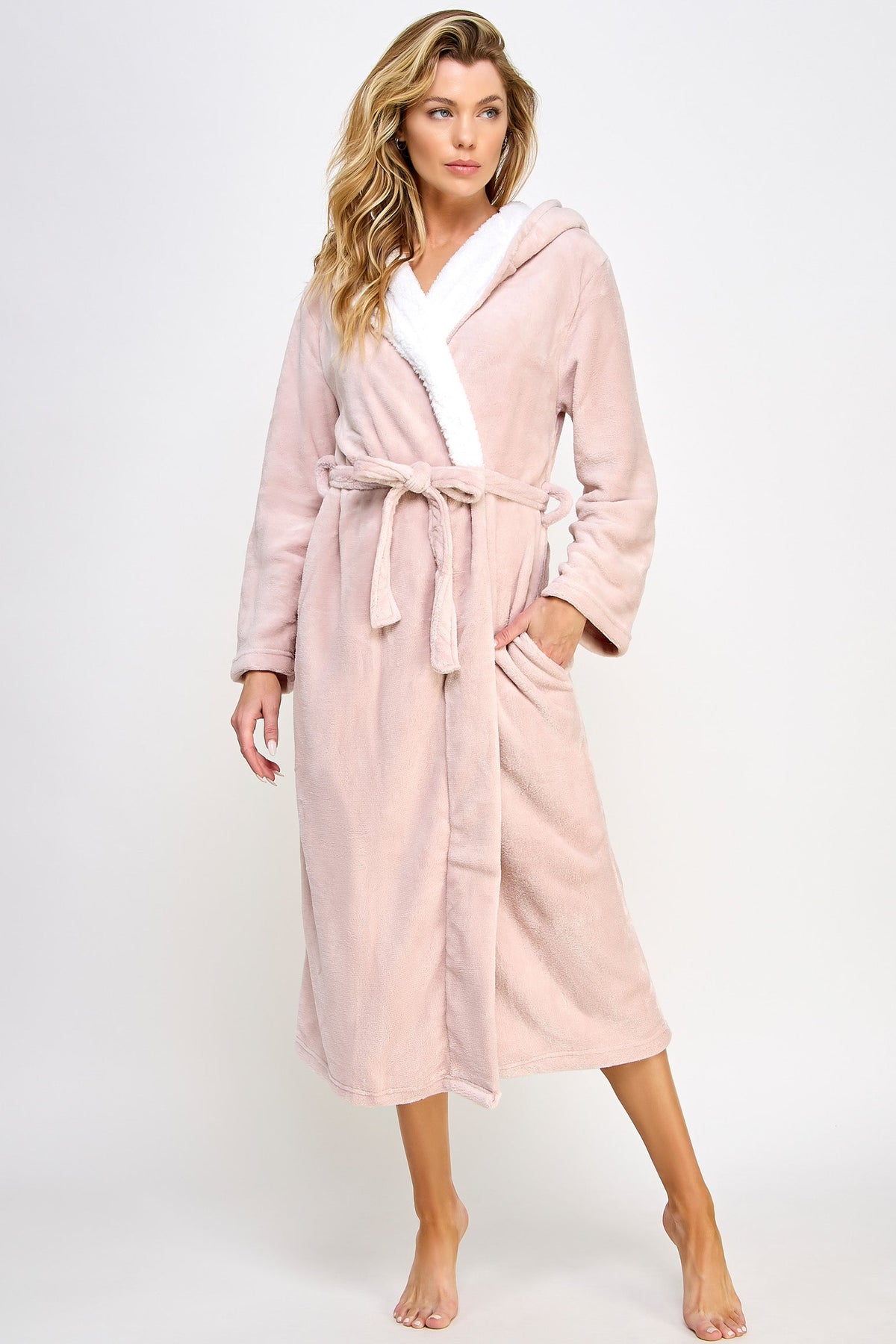 1818 Janette Robe-3