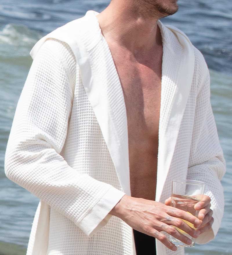 1038 Men's Hooded Turkish Cotton Waffle Robe