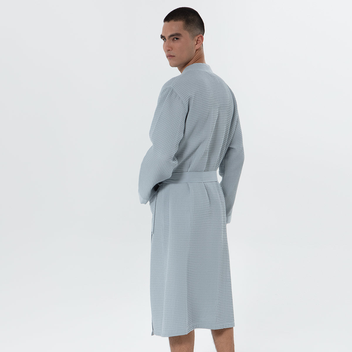 1077 Men's Lightweight Kimono Waffle Spa Robe