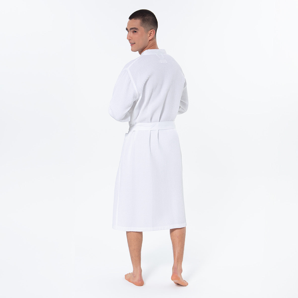 1077 Men's Lightweight Kimono Waffle Spa Robe