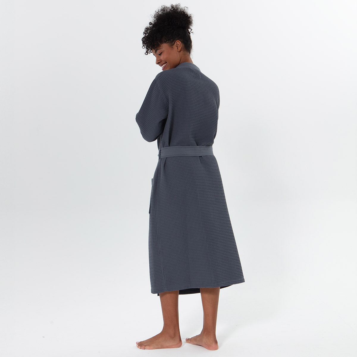 1039 Women’s Lightweight Kimono Waffle Spa Robe