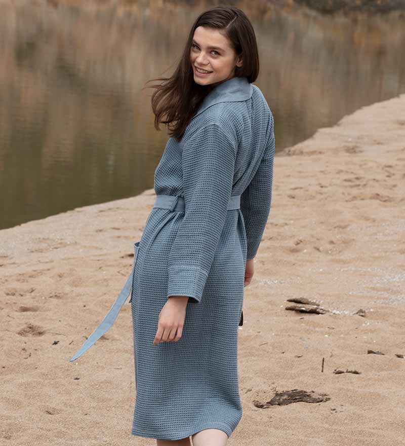1035 Women’s Lightweight Waffle Spa Robe with Shawl Collar